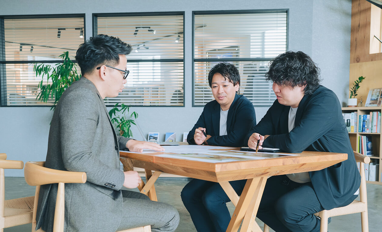 社内ミーティングの様子