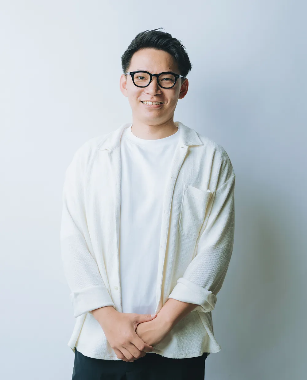 中下 友彰