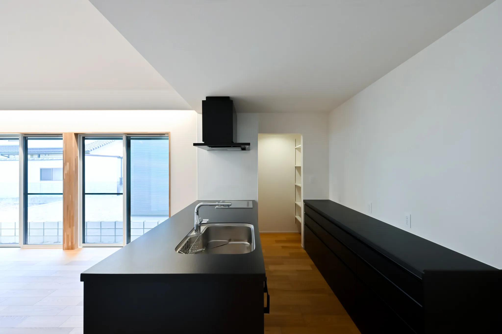 家事ラク動線を追求した、ナチュラルでストレスフリーな住まい。